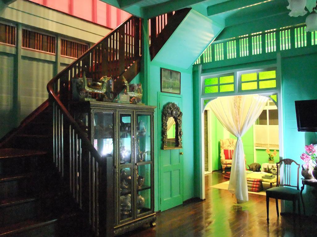 Panida Suite Hotel Bangkok Exterior foto